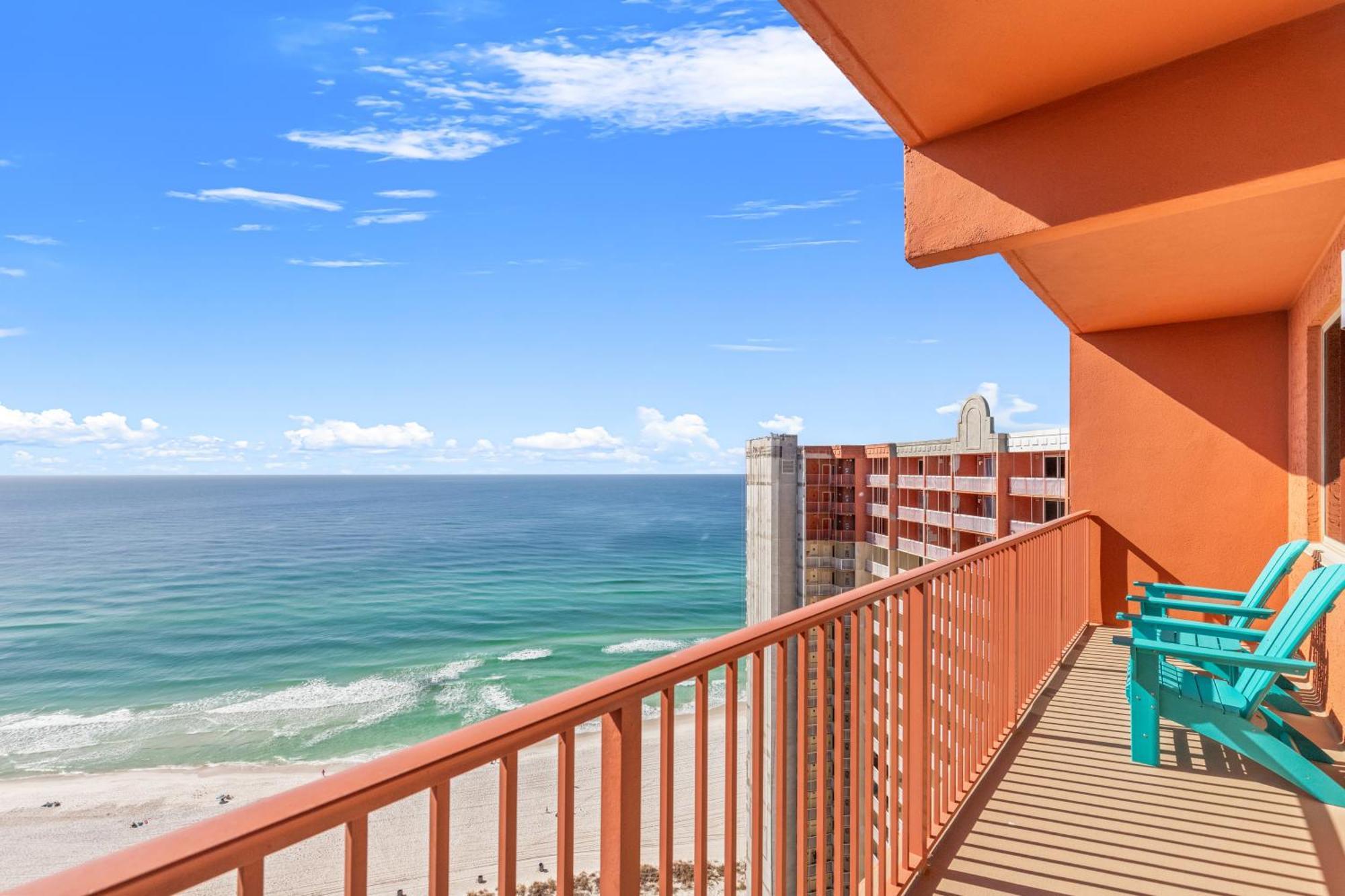 Penthouse With Beautiful Beach Views! 1 Bedroom, 2 Bathroom Penthouse! Panama City Beach Exterior foto